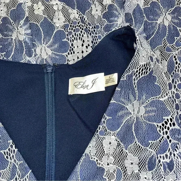 Eliza J Lace, sleeveless, v-neck, Belted, Midi Dress, zip back, 3 layer lining - Picture 4 of 12